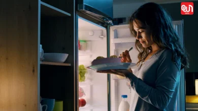 Late night eating and gut health